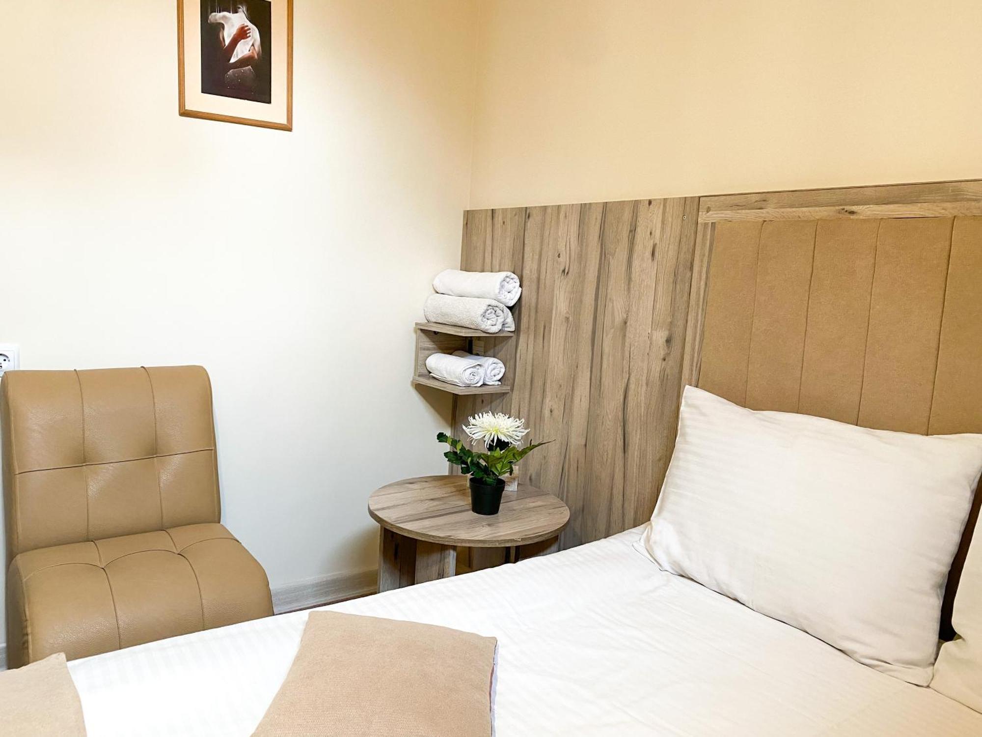 Alex Hotel エレバン 部屋 写真