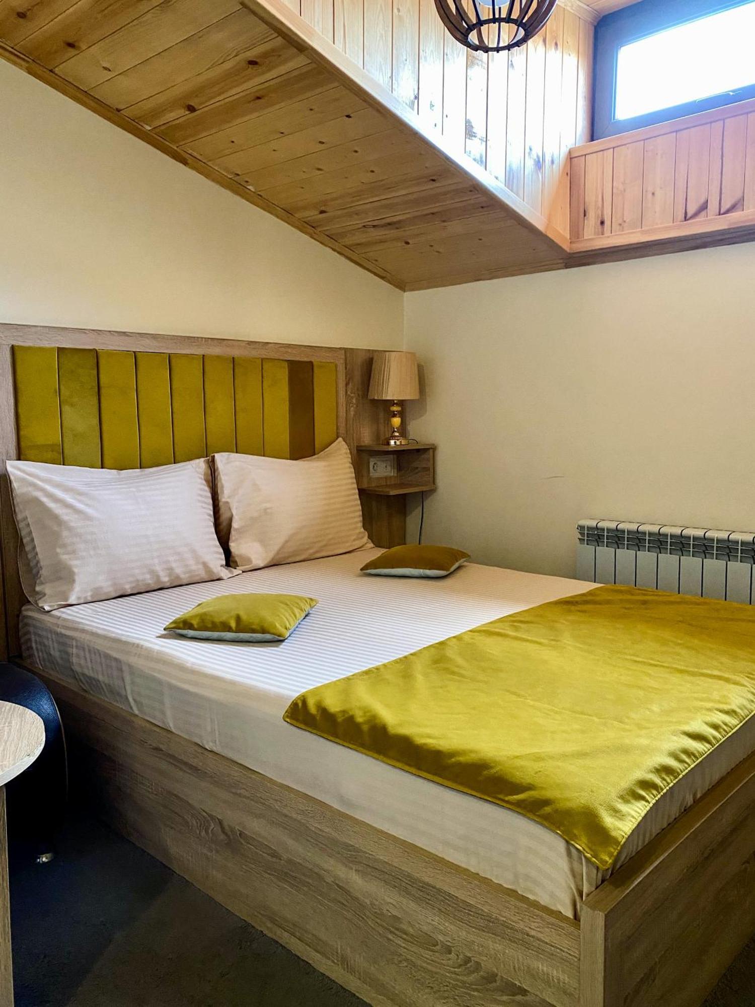 Alex Hotel エレバン エクステリア 写真